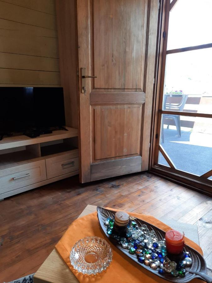 Mali Raj Apartmani Cetinje Esterno foto