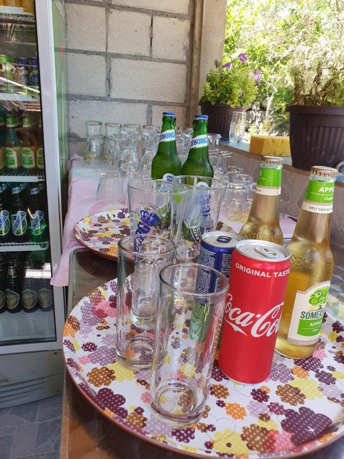 Mali Raj Apartmani Cetinje Esterno foto